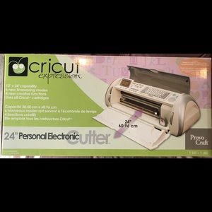 Cricut Expression - New in box